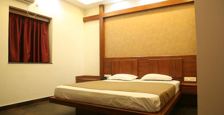 Hotel Trimoorti
